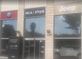 אולם תצוגה ג'יפ בירושלים